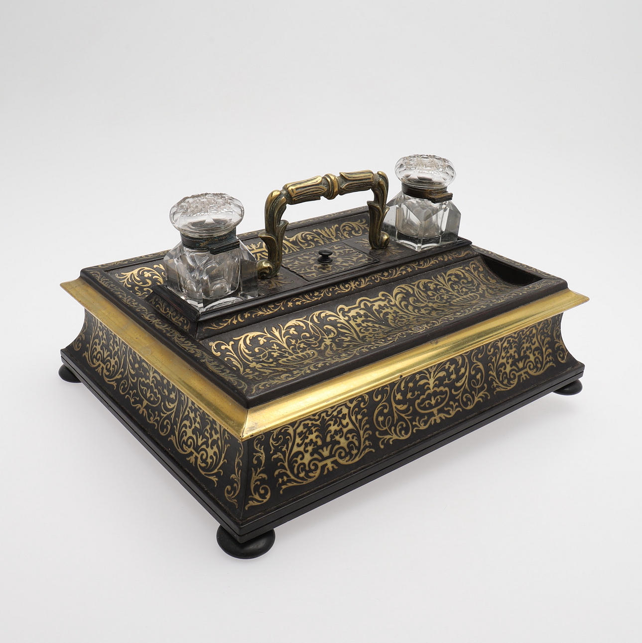 DOUBLE DESKTOP, LUND MAKER CORNHILL.