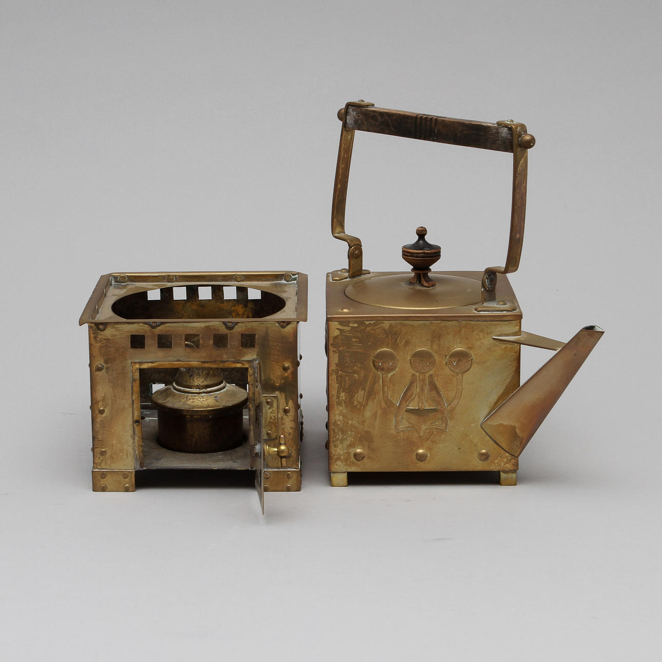 TEKANNA med RECHAUD, mässing, jugend.