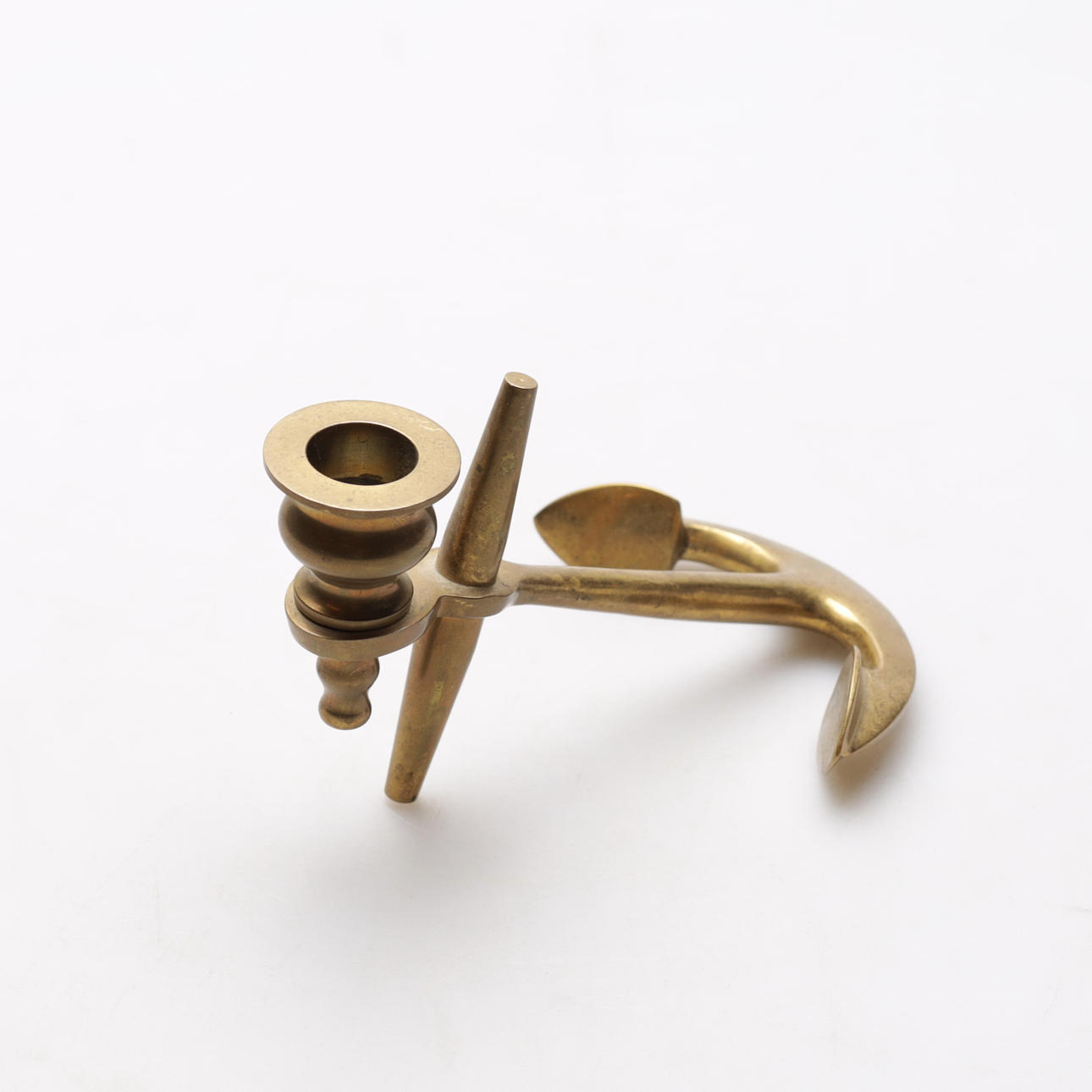 LJUSSTAKE, mässing, ankare, 1900-tal.