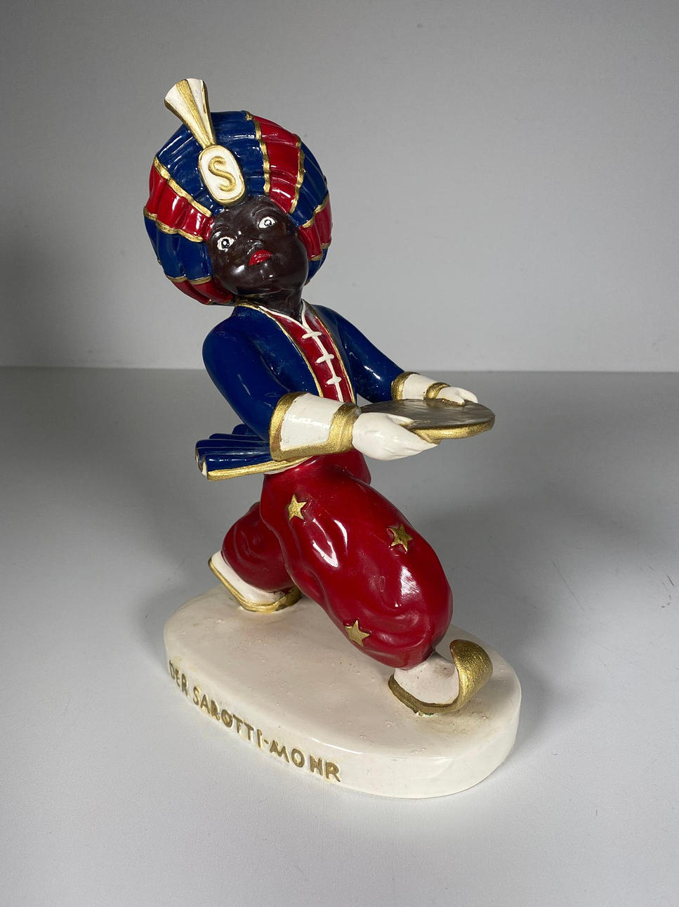 Keramikfigur, "Der Sarotti-Mohr".