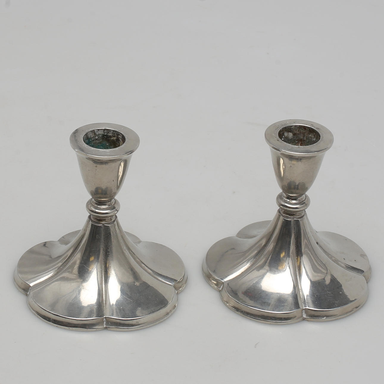 LJUSSTAKAR. 1 par. Tenn. Just Andersen. Danmark.