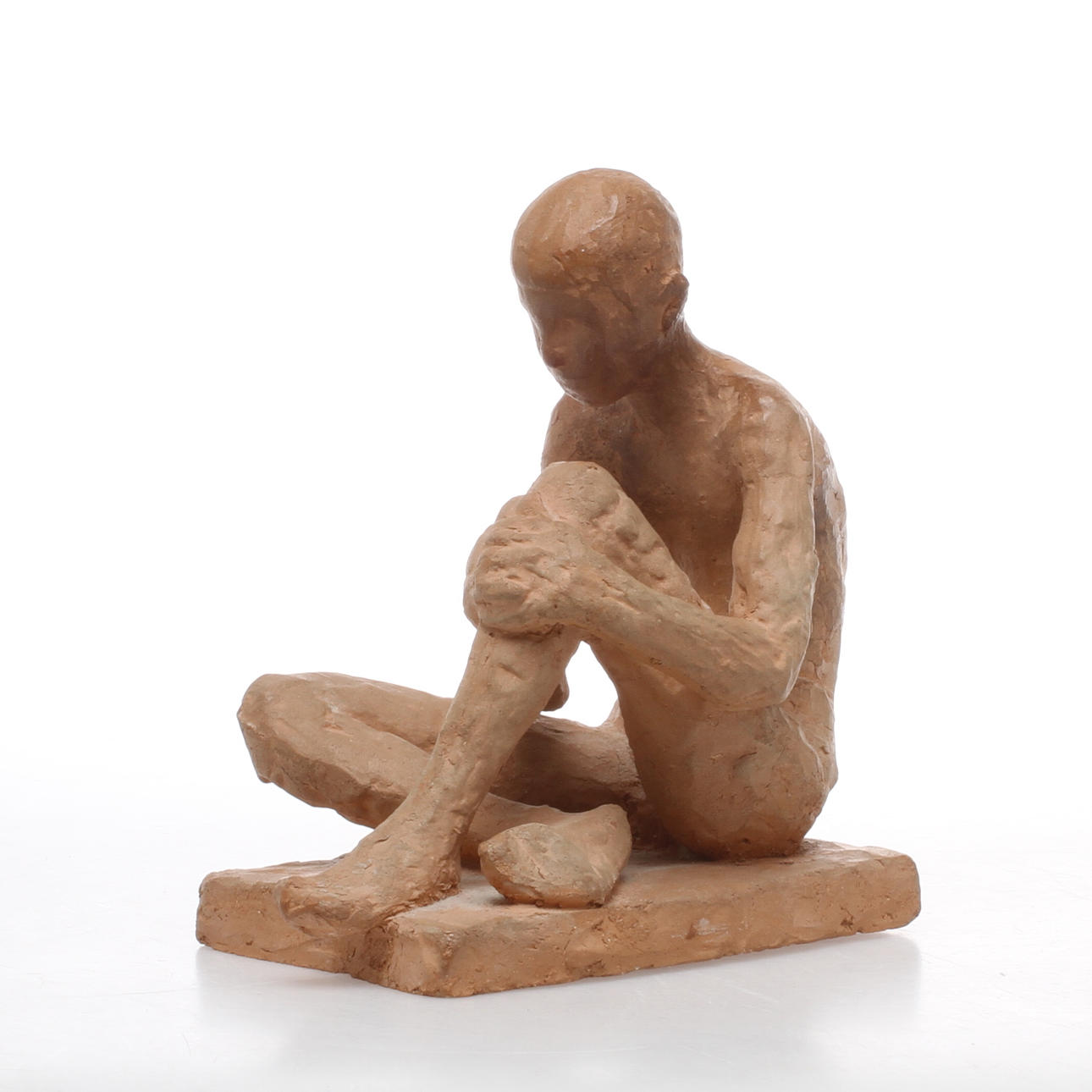 WIVE LARSSON. skulptur, terracotta, "Efter loppet", signerad samt numrerad 35/65.