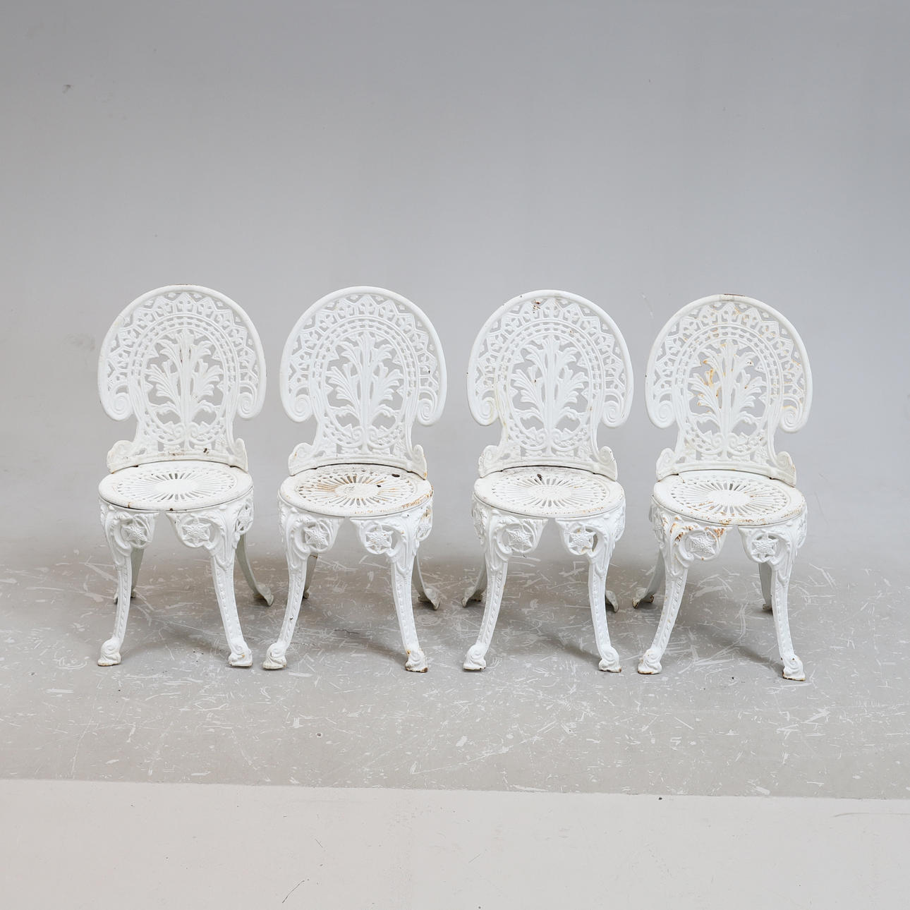 PUUTARHATUOLIT, 4 kpl, valurauta, 1900-luku.