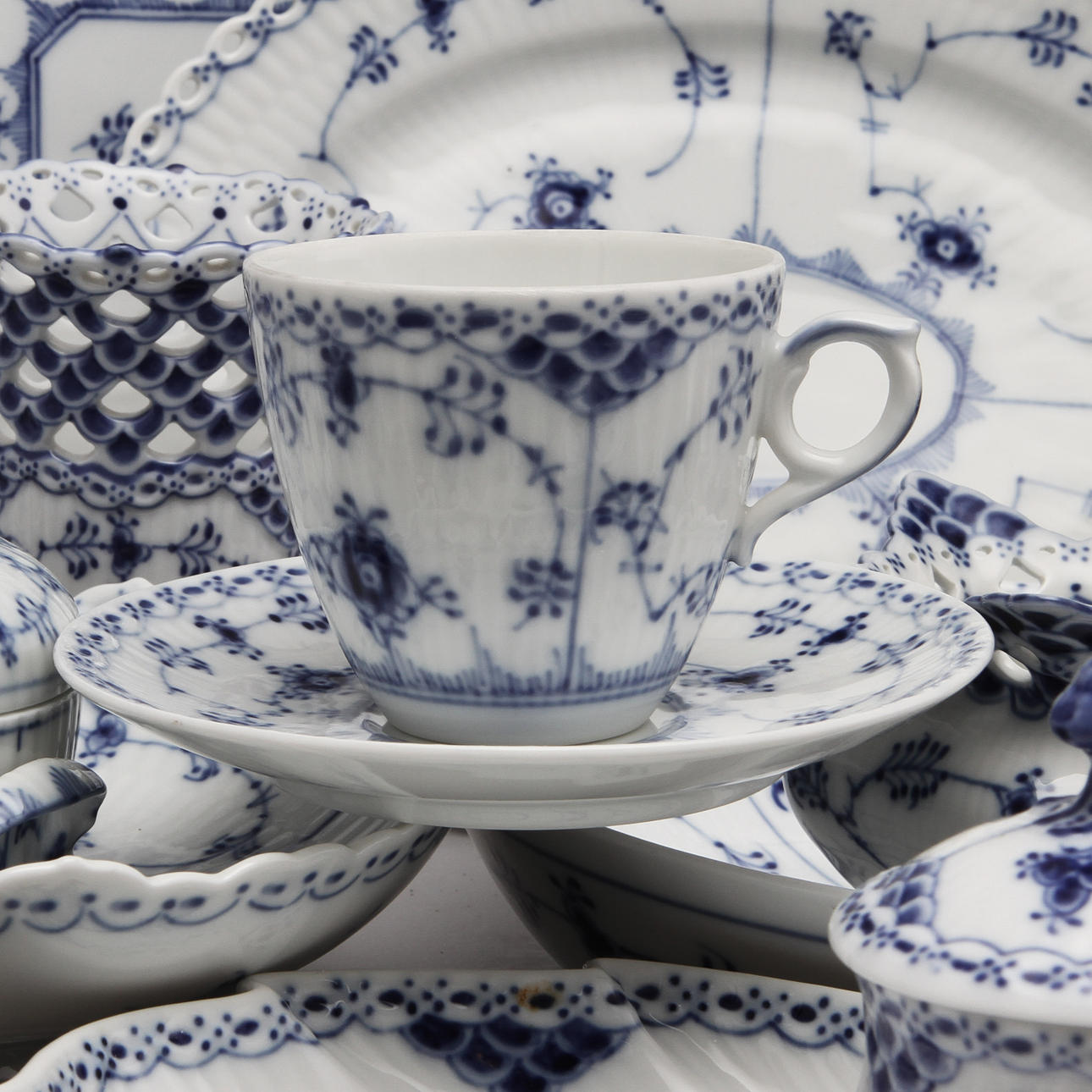 SERVISDELAR, 49 st, Royal Copenhagen, Danmark.