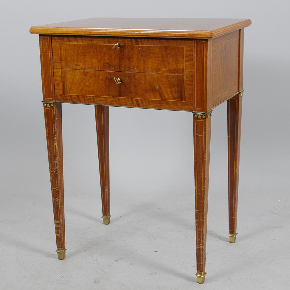 SILVERKISTA, mahogny, intarsia, bronser, gustaviansk stil.