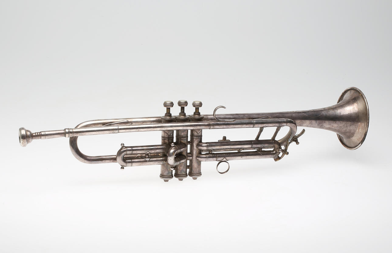 TRUMPET, Nivello, "Splendid".