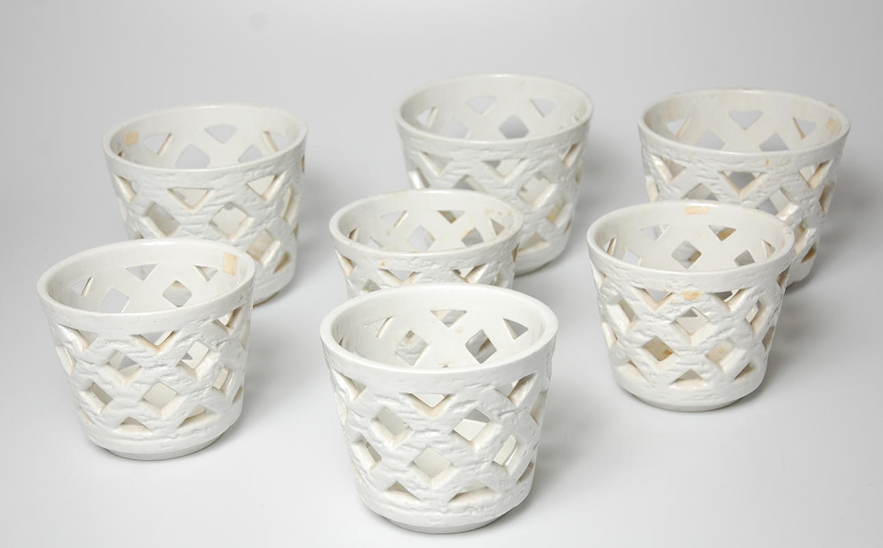 YTTERFODER, 7 st, stengods, Gunnar Nylund, Rörstrand.