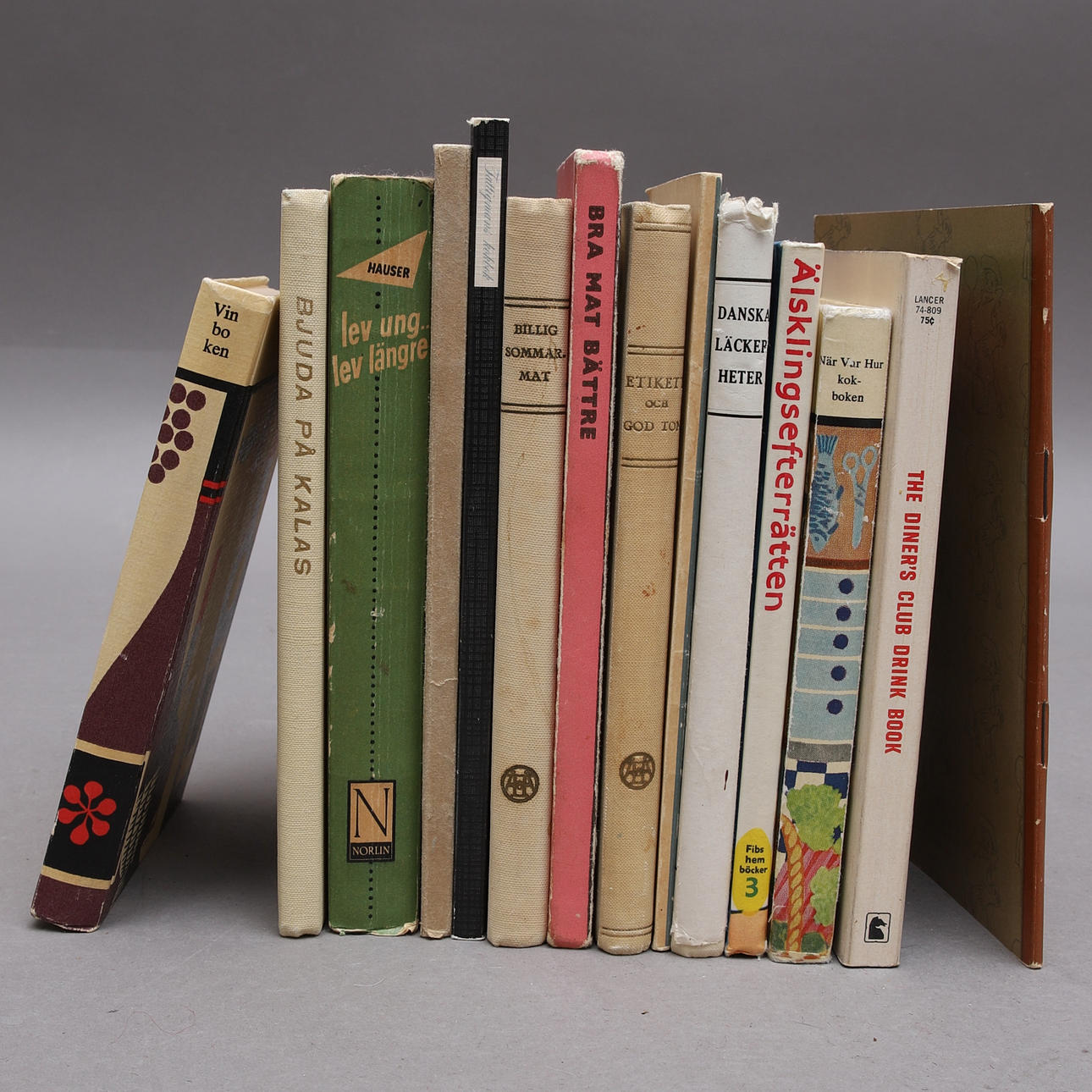 BOOKS, 14, about food & drink.