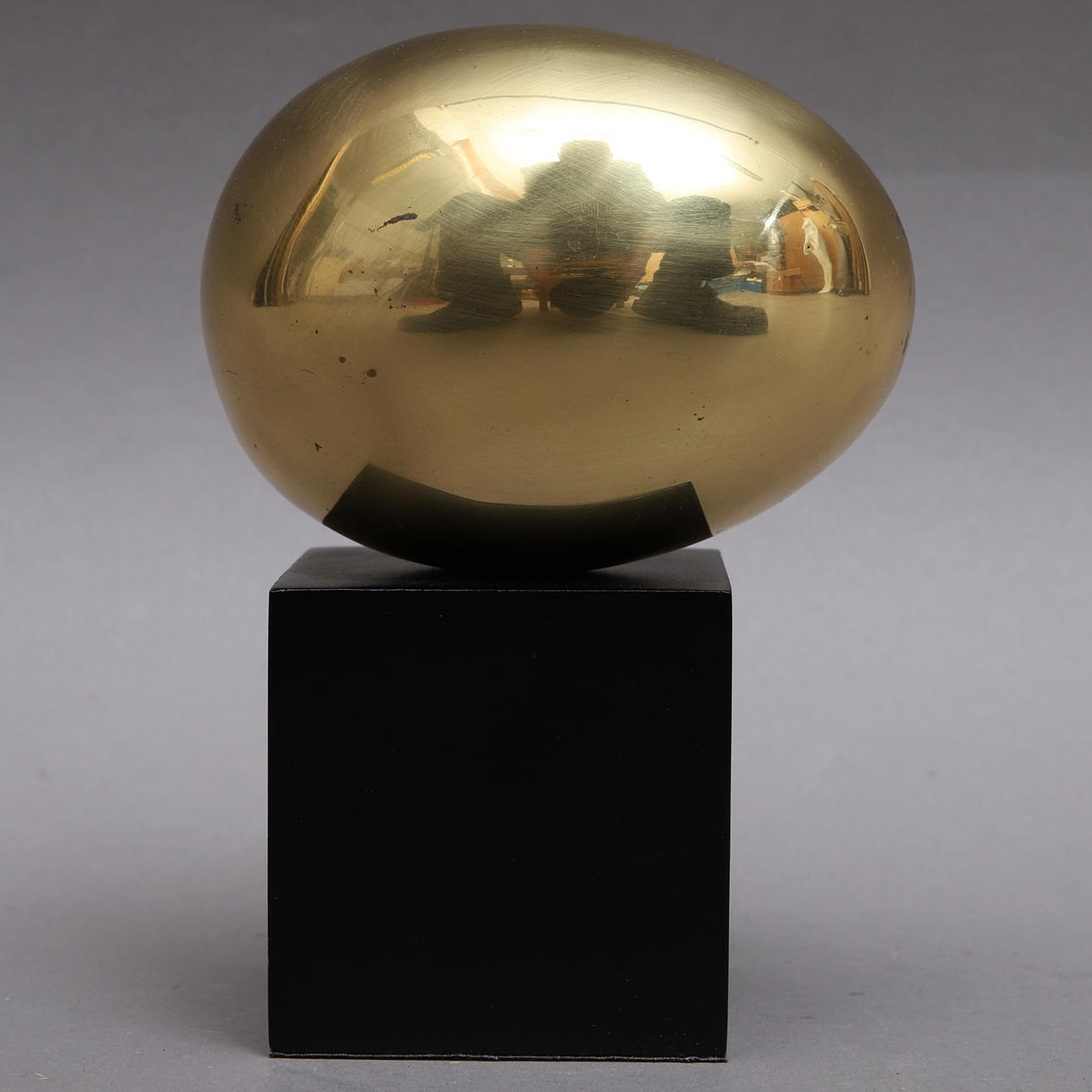 SKULPTUR, svaneæg, messing, Scandia gave.