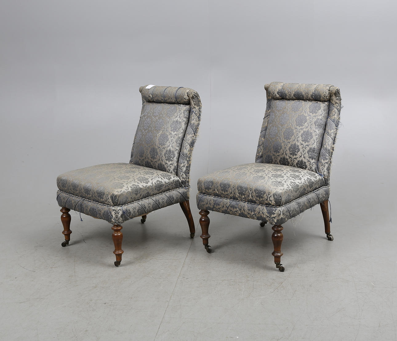 FÅTÖLJER, ett par, 1800-talets fjärde kvartal.