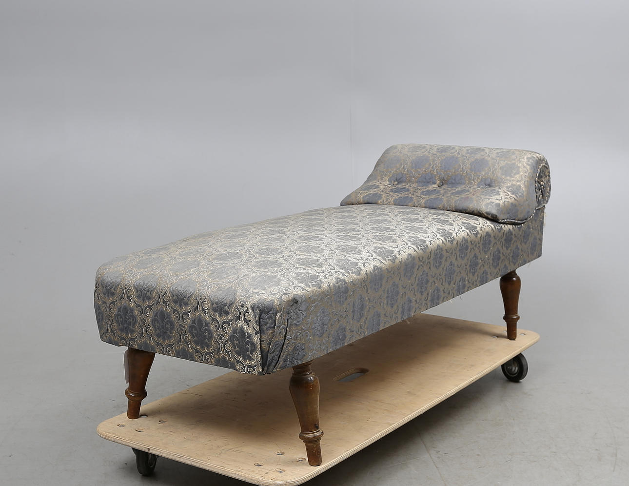 DYSCHATELL, sent 1800-tal.