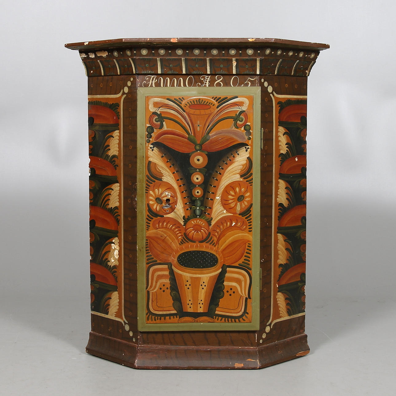 HÖRNHÄNGSKÅP, allmoge, Dalarna, 1800-tal.