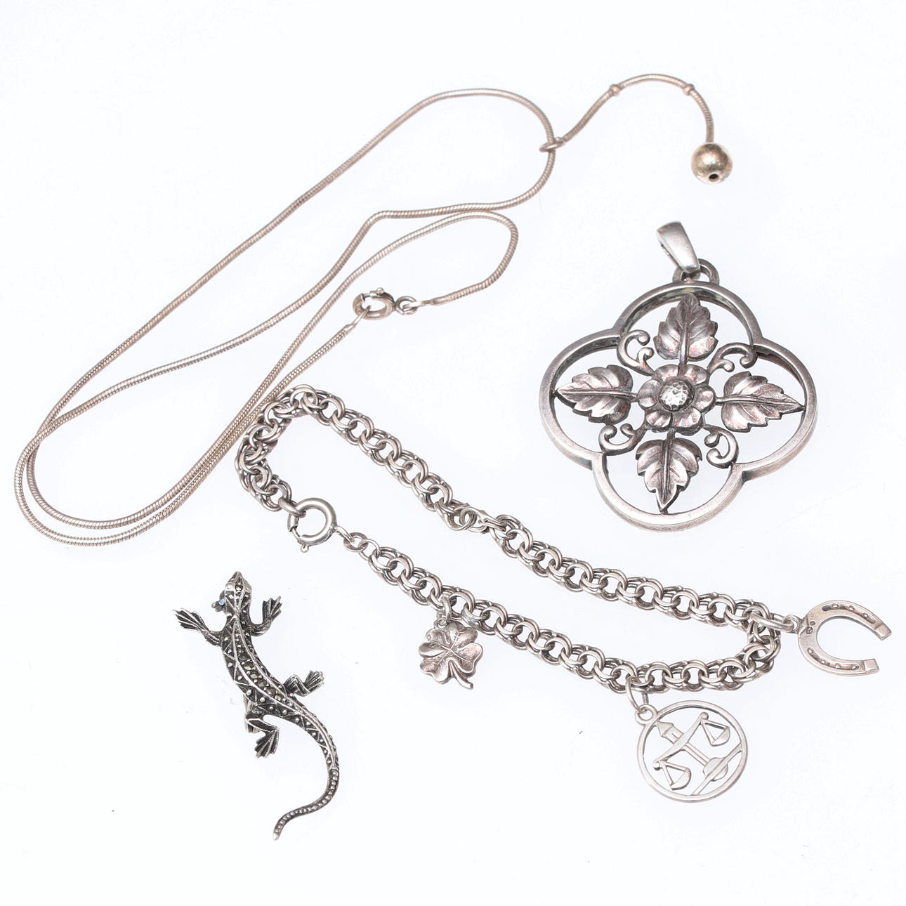 SCHMUCK, 4 Teile, Silber, u.a. Bettelarmband.