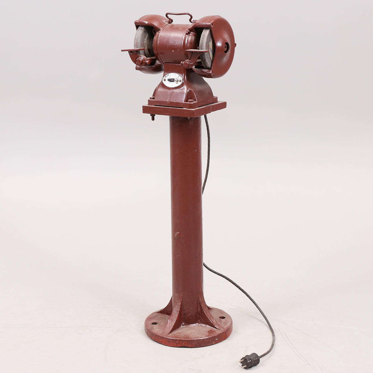 GRINDER mit Bodenhalterung, Ivolf 6".