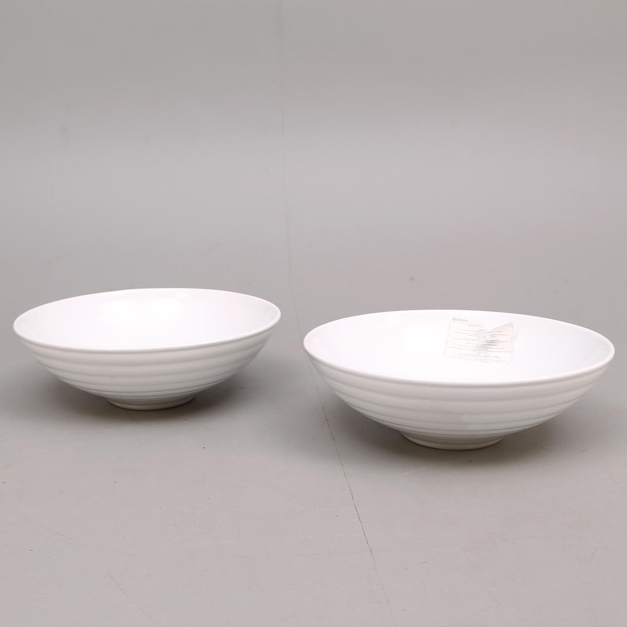 HANDFAT. 2 st, Valdama, Italien, 2000-tal.