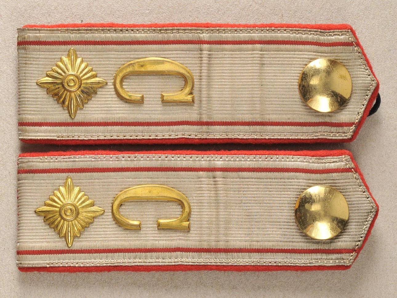 UNIFORM, Hessen, Paar Schulterstücke.