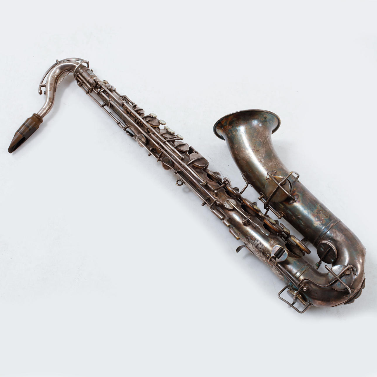 SAXOPHON, Buescher, "True Tone" tiefe Tonhöhe.