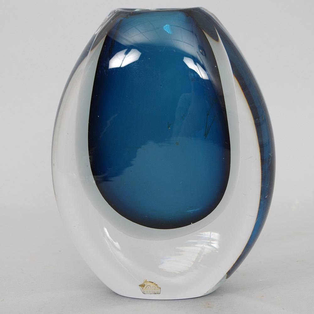 VAS, konstglas, Vicke Lindstrand, Kosta.