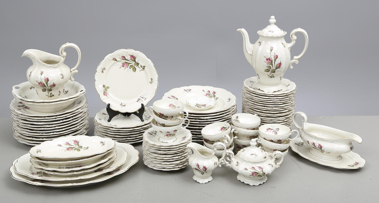 SERVIS, 83 delar, porslin, "Pompadour", Rosenthal, Tyskland.