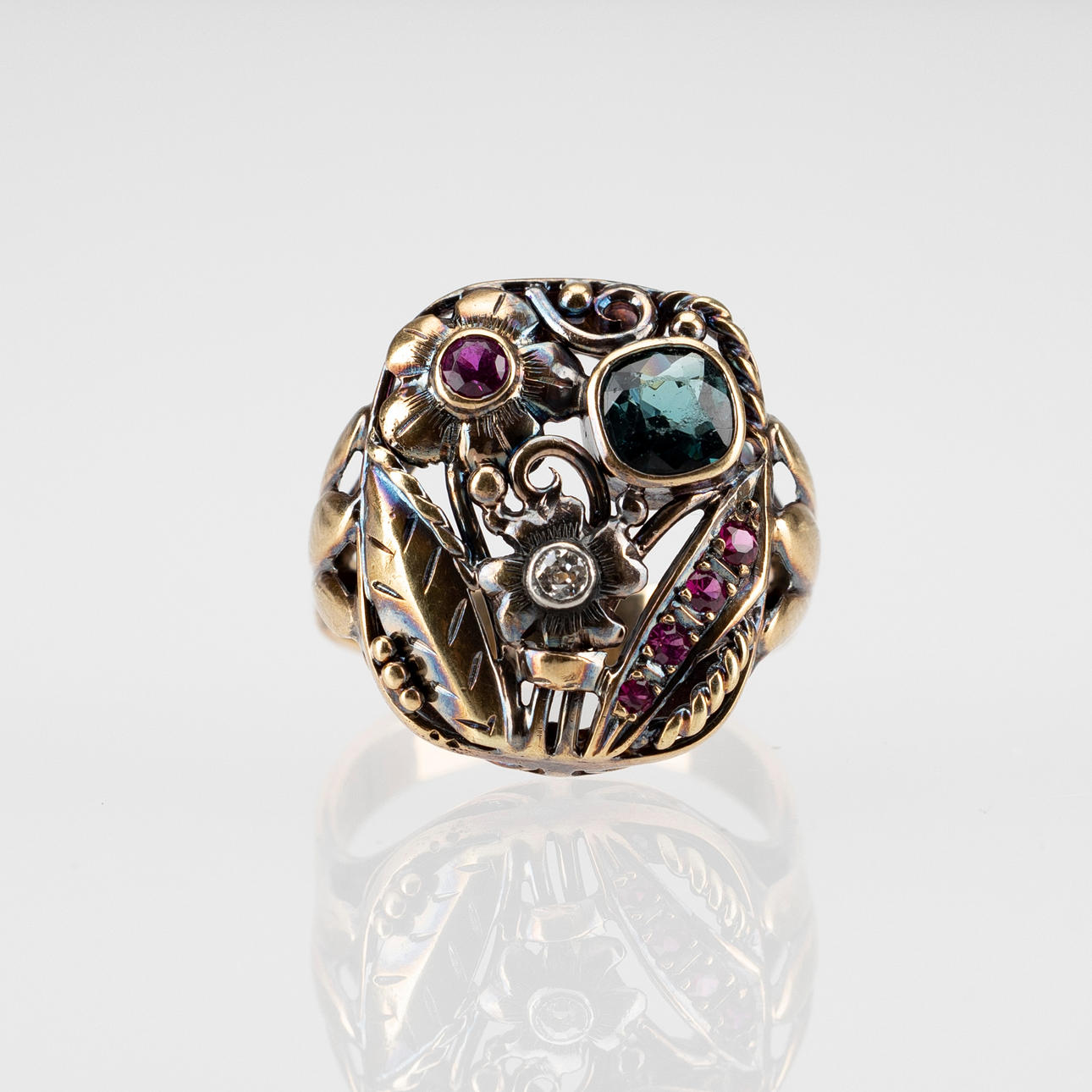 RING, diamant, syntetiska korunder, 14K guld.