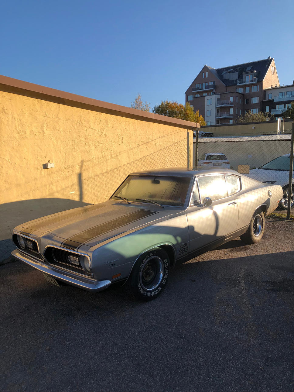 COCHE, Plymouth Barracuda, 1969.
