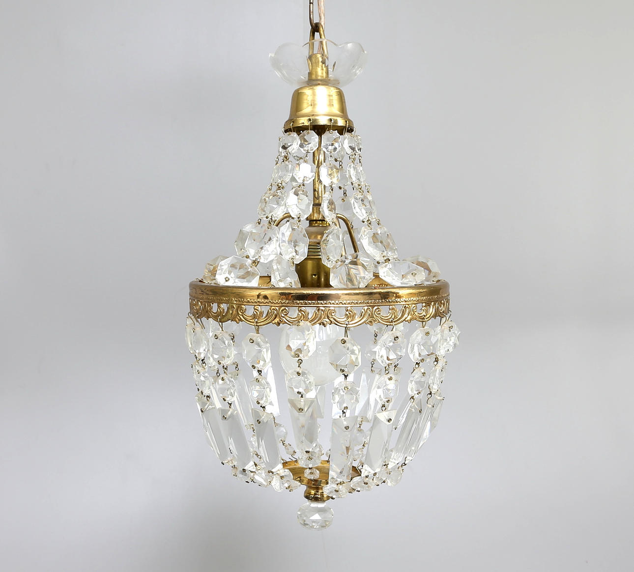 KRISTALLKRONA, 1900-tal.