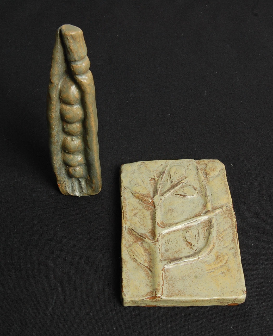 ÅKE HOLM. keramik, 2 delar, signerade.