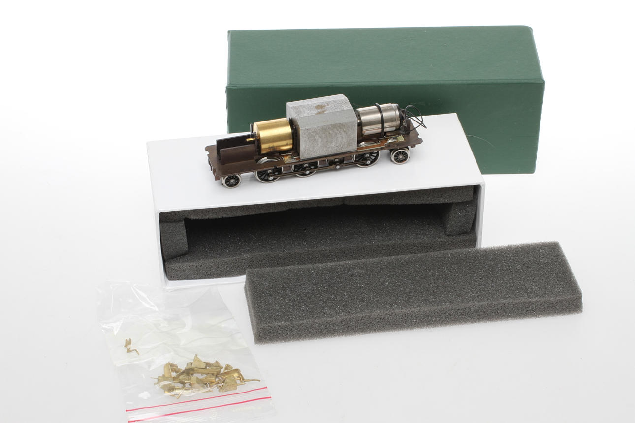 MODELLTÅG BRIMALM SJ:s D-lok. Chassi och driv i originalkartong.