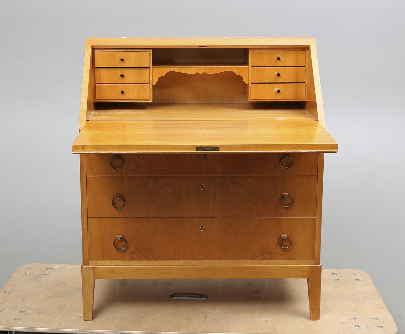 SEKRETÄR, 1940-tal.