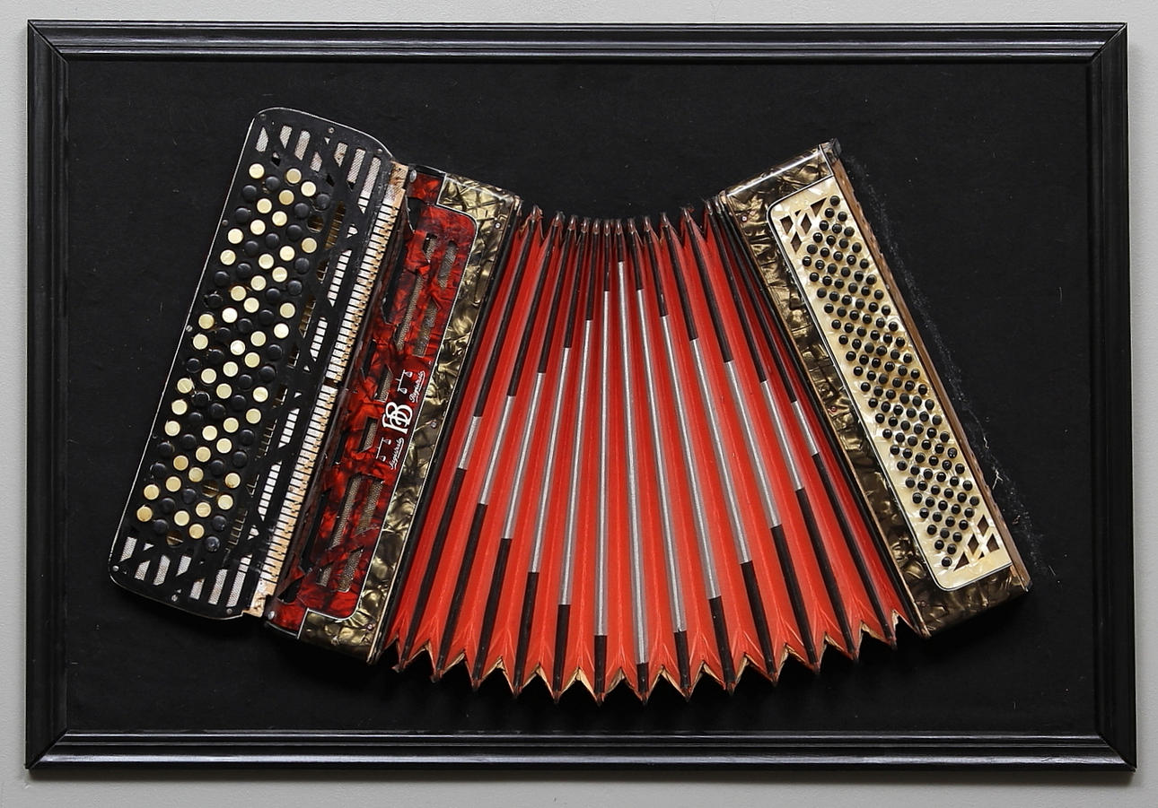 TAVLA, "Harmonic Accordion", knappdragspel.