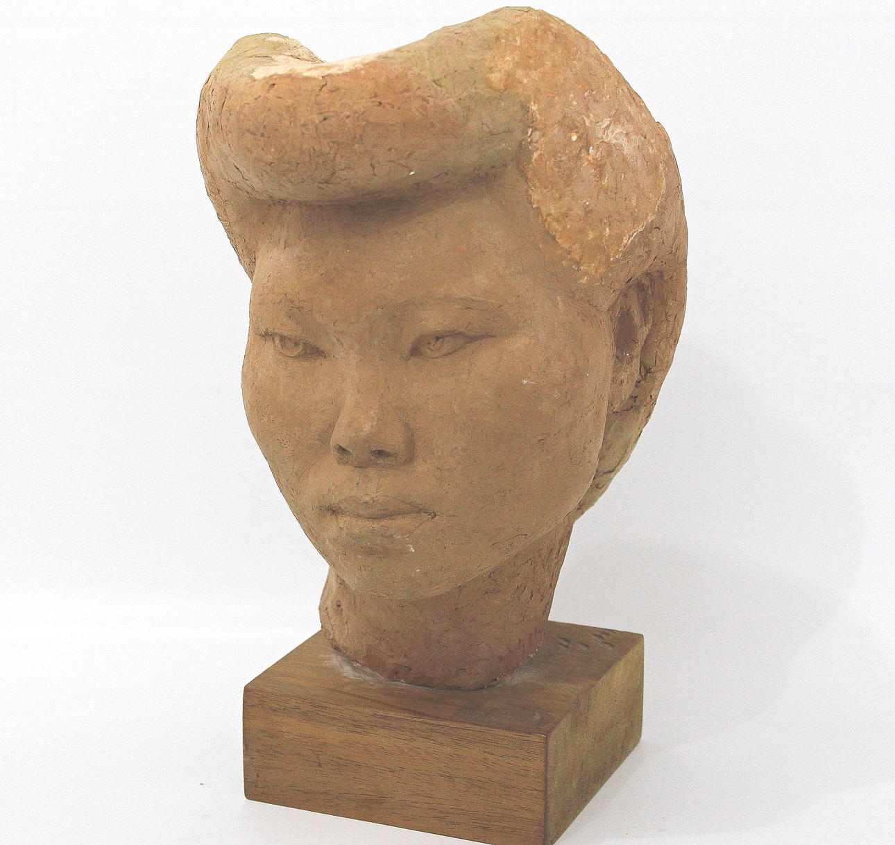 SKULPTUR; terrakotta, fru Aiko, Willy Gordon.