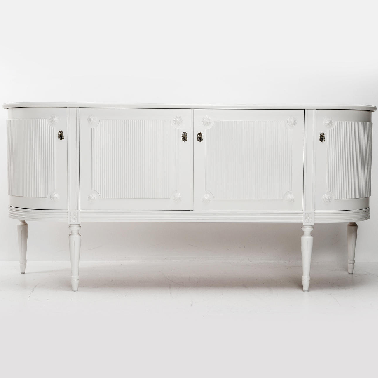 Senkki, kustavilainen tyyli.