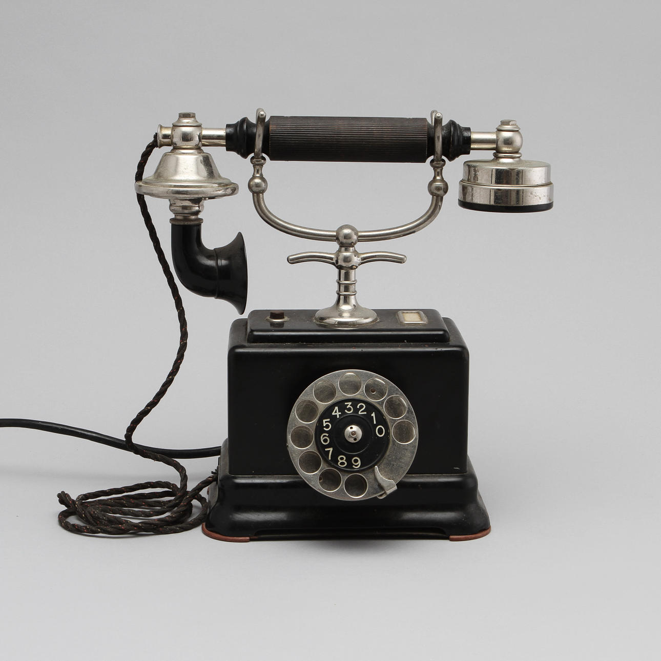 TELEFON, Telegrafverkets verkstad, Nynäshamn, 1900-talets första del.