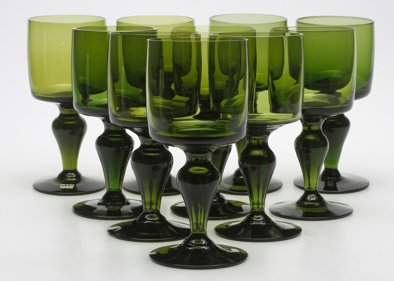 ÖLGLAS, 10 delar, "Dragon", Bertil Vallien, Boda.