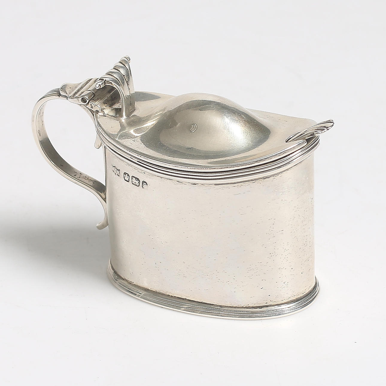 SENAPSKANNA samt SKED, silver, Martin Webb, Sheffield, England, 1907.