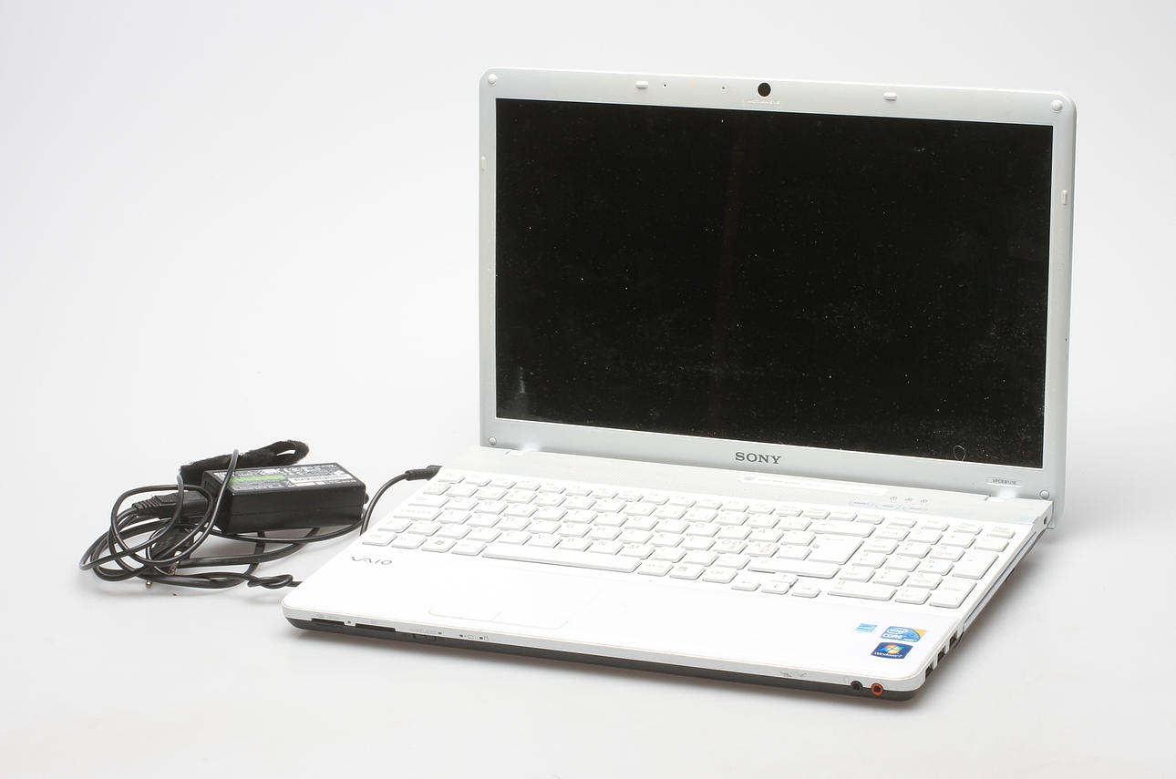 BÄRBAR DATOR, Vaio VPC-EB1M1E, Sony.