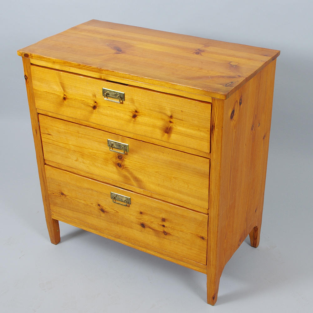 BYRÅ, 3-lådig, fur, jugend.