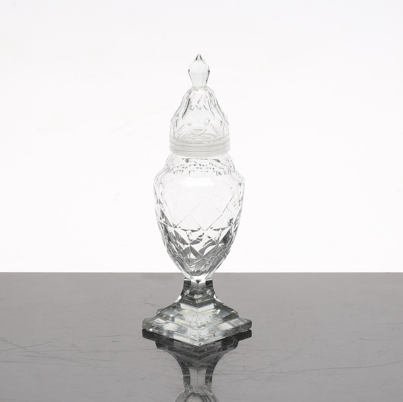 SOKERAUTA, lasia, 1800-luku.