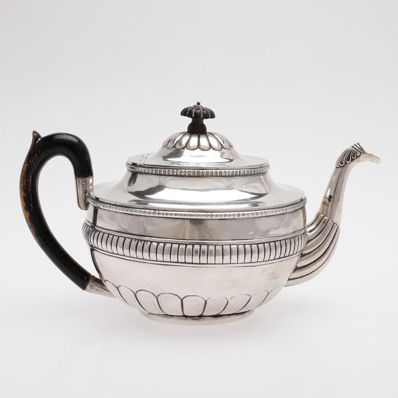 GOTTFRID ERHARD DEHIO, TEAPOT.