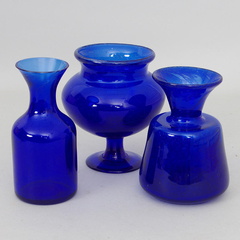 VASER, 3 stycken, blått glas, Eric Höglund.