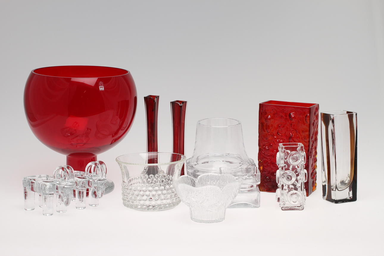 PARTI GLAS, 12 delar, bland annat Riihimäen Lasi.