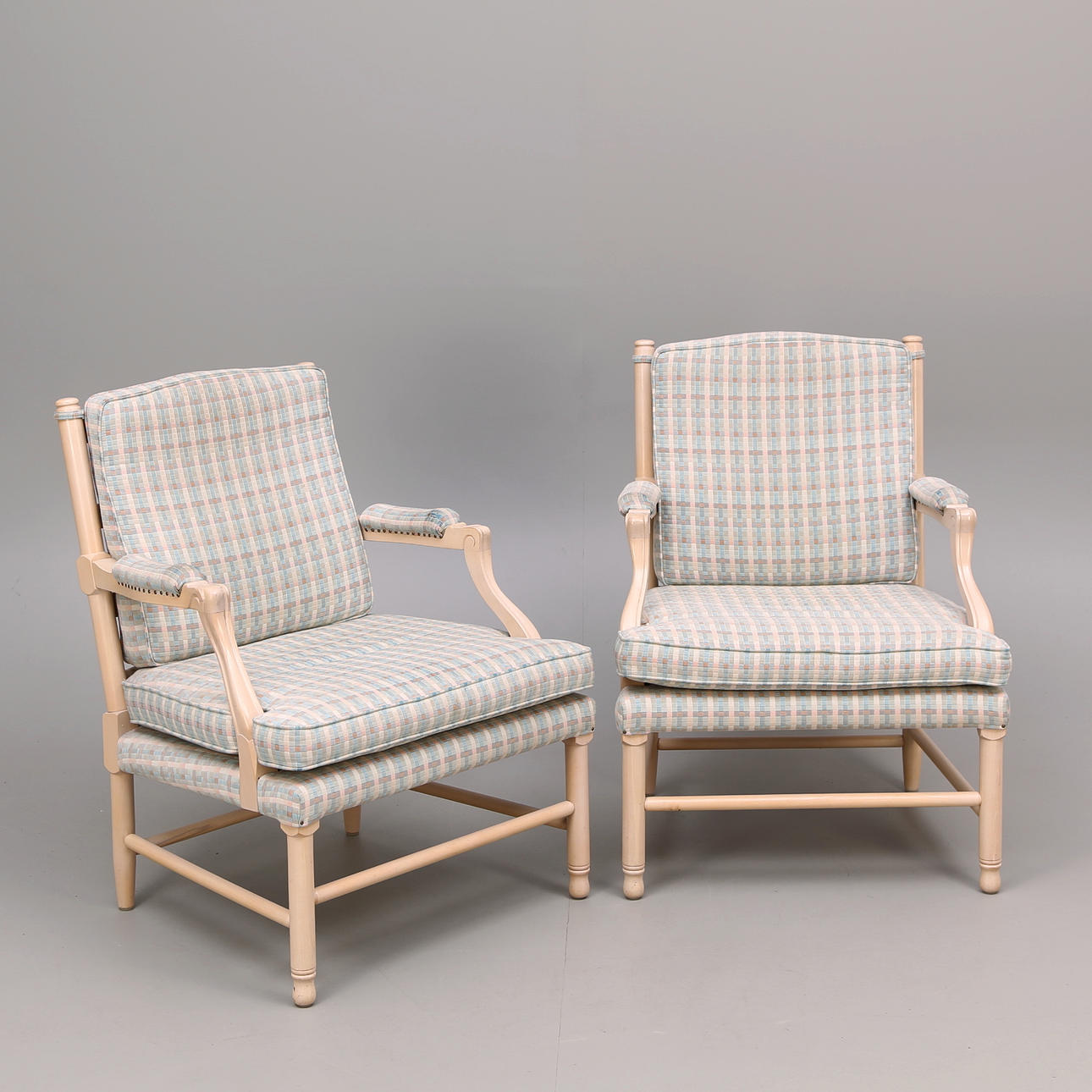 KARMSTOLAR, ett par, sk Gripsholms modell, Norell, 1900-tal.