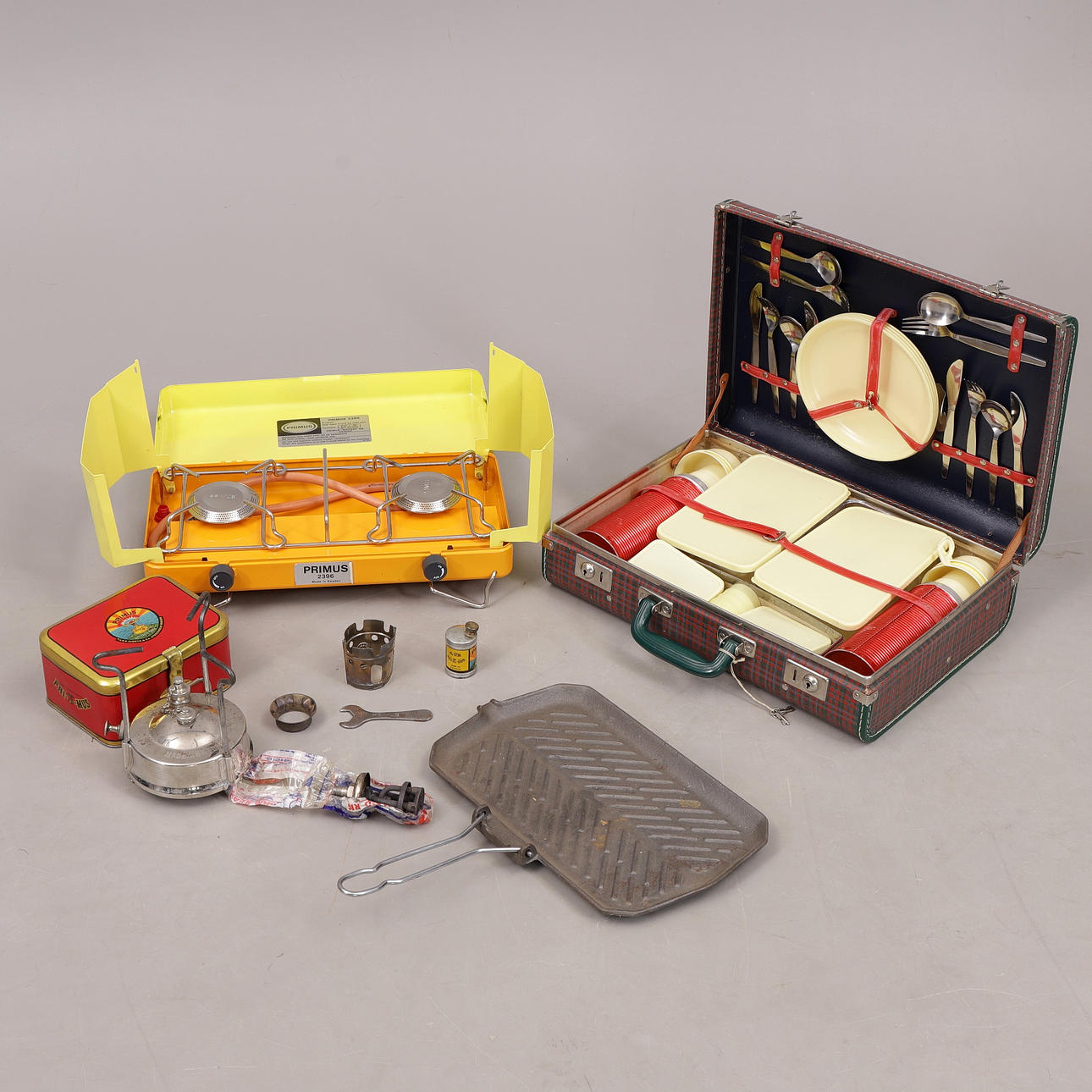 TELTASETTI, "Grillet", Konstsmide, Primus.
