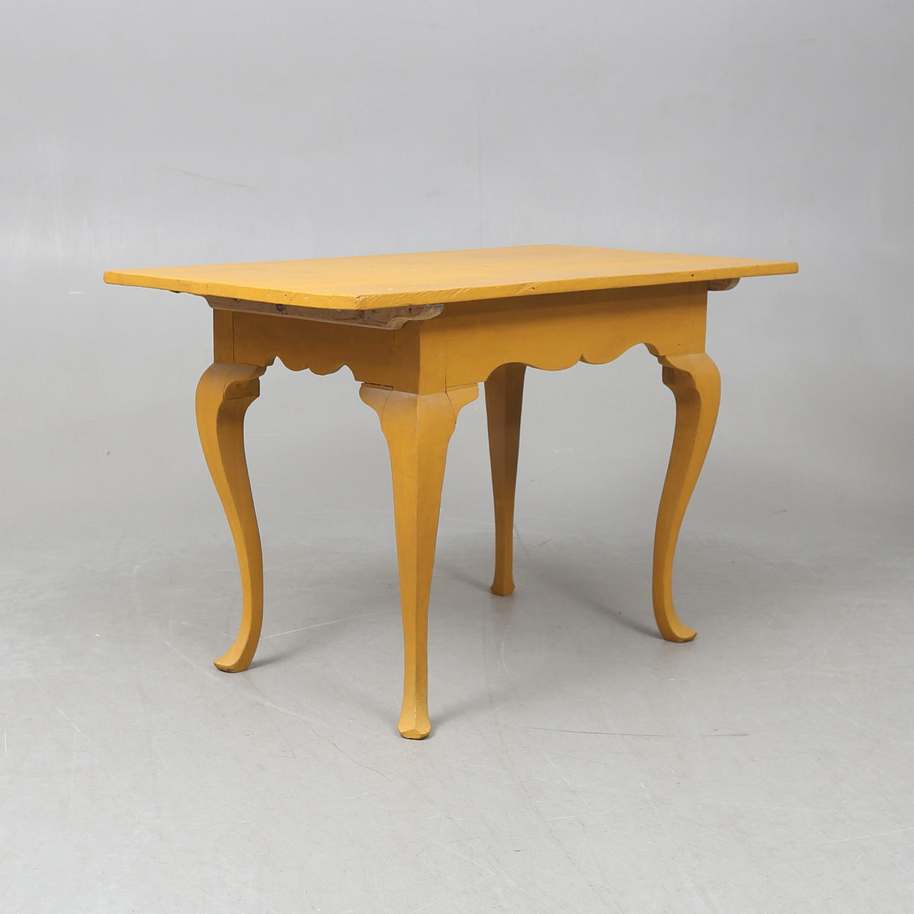 TABLE, rococo, commoner, 18th century.