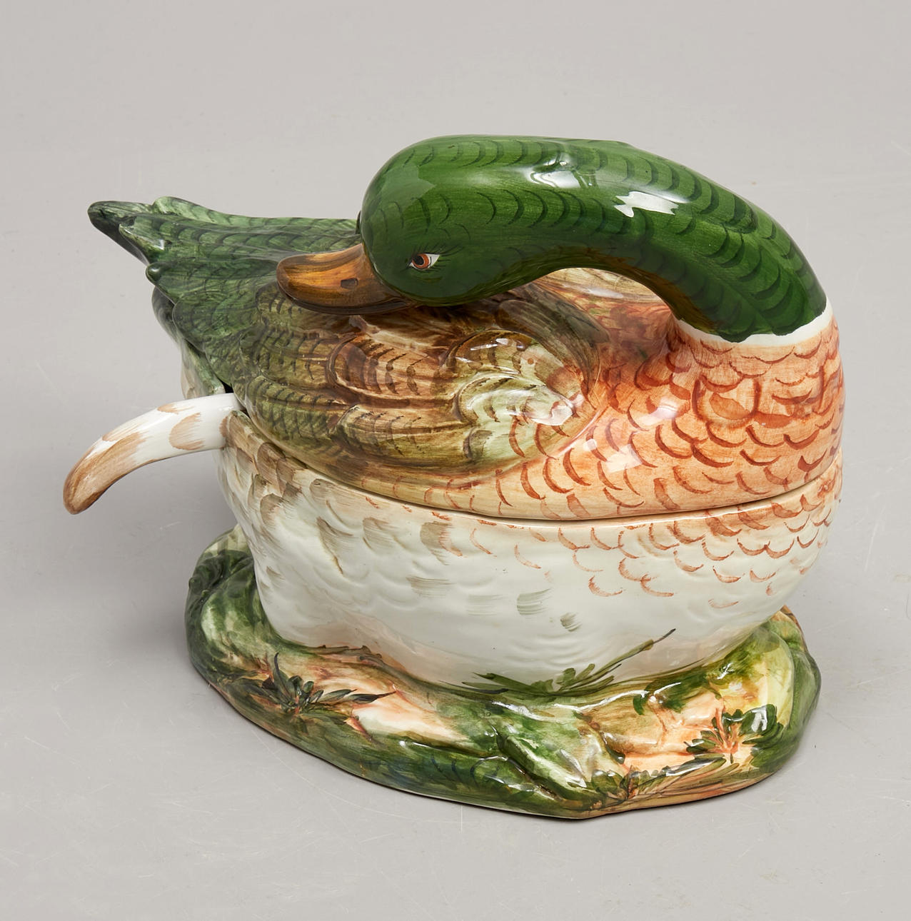 TERRIN, en forma de pato, con cucharón, NK, loza.