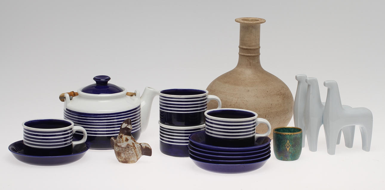 PARTI KERAMIK, 9 delar, bland annat "Kobolt" Gustavsberg.