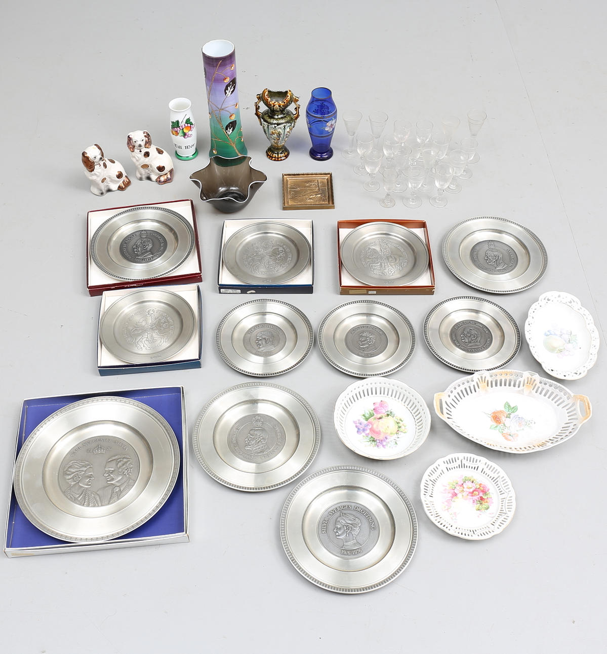 DIVERSE, 41 delar, 1900-tal.