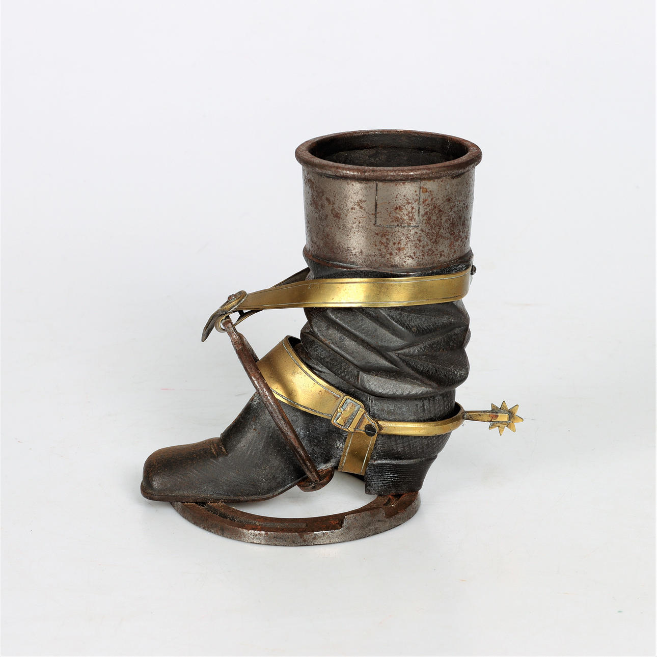 TROFÉ, RIDSTÖVEL, järn 1900-talets början.