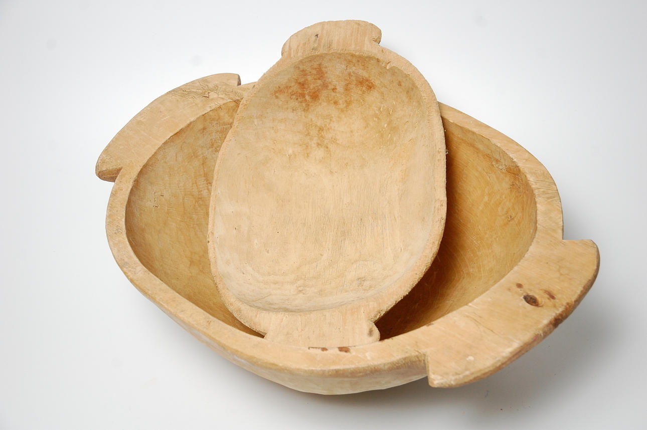 MJÖLTRÅG, 2 st, 1800-tal.