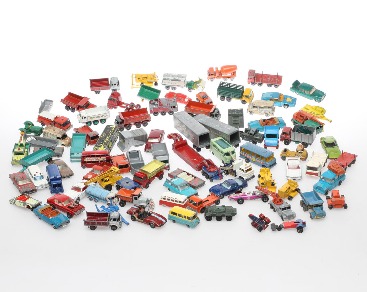 MODELLBILAR LESNEY, MATCHBOX med flera.